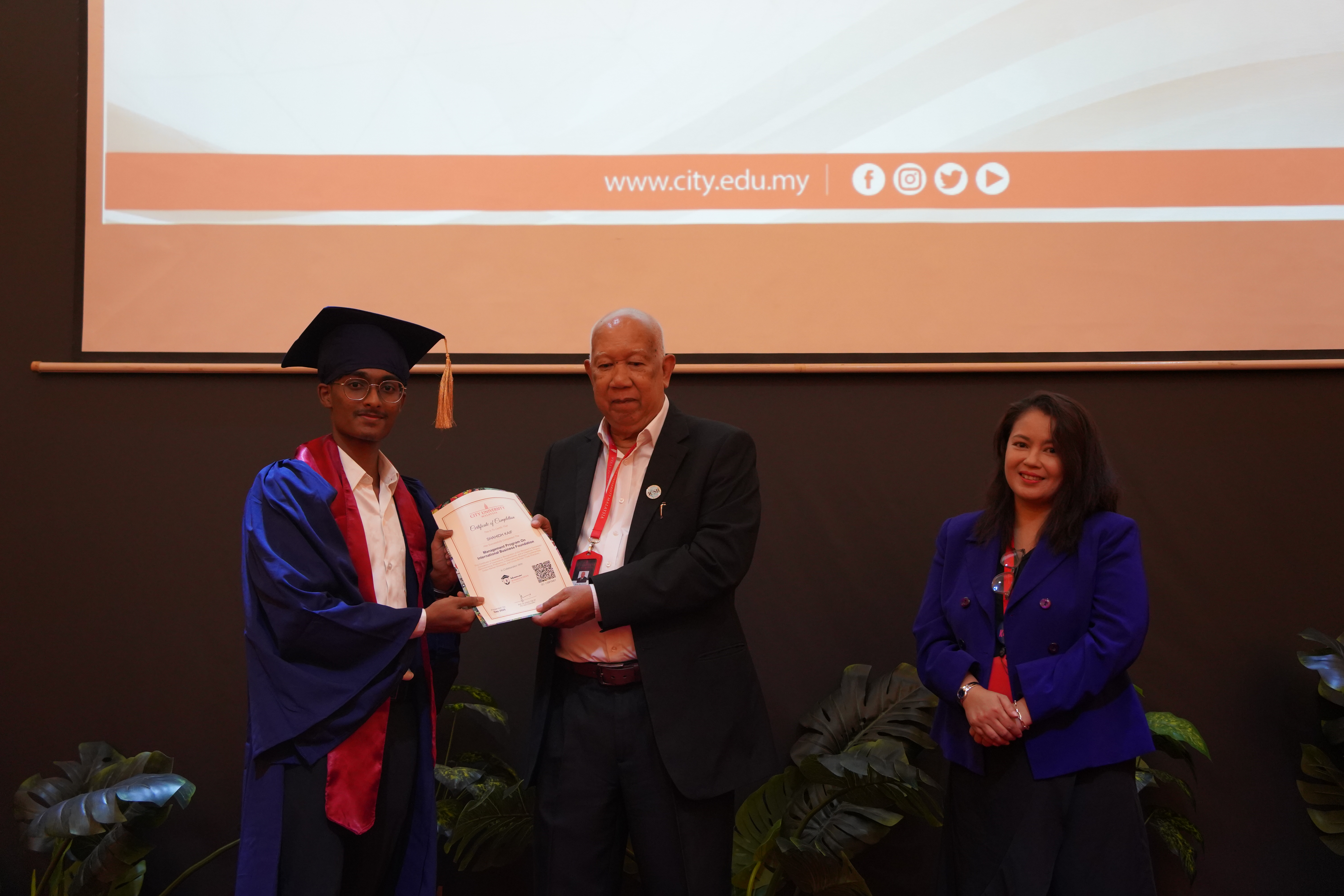 City University 